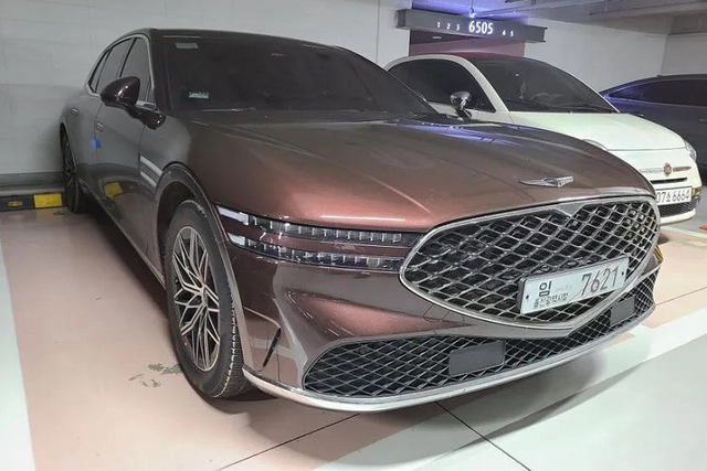 Hé lộ xe hạng sang Genesis G90 2022 giá mềm He lo xe hang sang Genesis G90 2022 gia mem