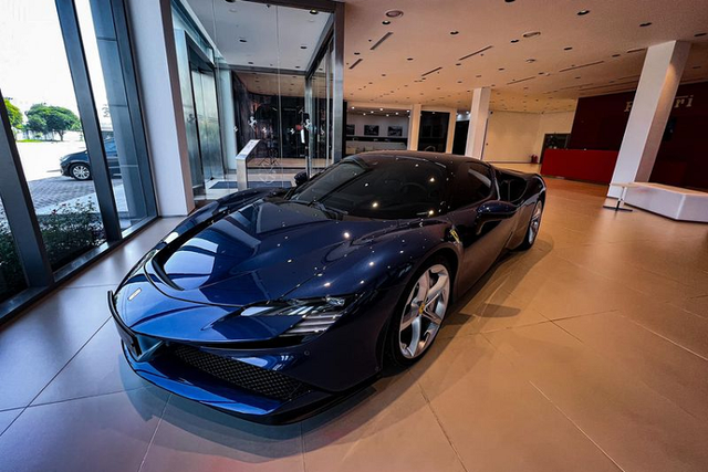 Chi tiết Ferrari SF90 Stradale giá 34,5 tỷ đồng Chi tiet Ferrari SF90 Stradale gia 34,5 ty dong