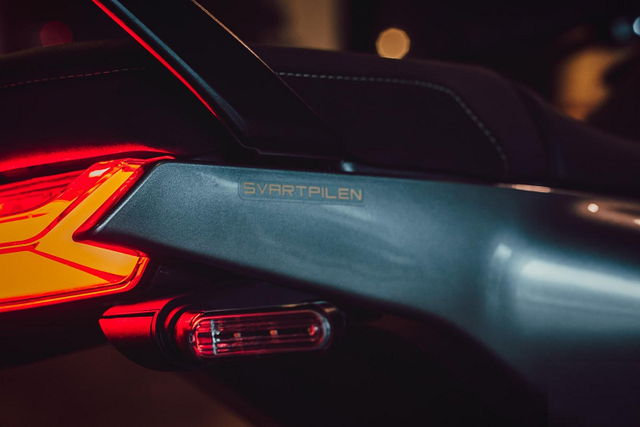 Husqvarna Svartpilen 401 có gì đặc biệt mà gần 200 triệu tại Hà Nội? - Hình 10 Husqvarna Svartpilen 401 co gi dac biet ma gan 200 trieu tai Ha Noi?-Hinh-10