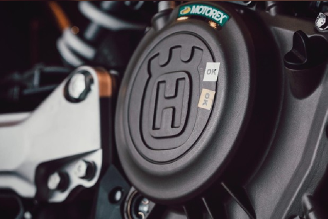 Husqvarna Svartpilen 401 có gì đặc biệt mà gần 200 triệu tại Hà Nội? - Hình 4 Husqvarna Svartpilen 401 co gi dac biet ma gan 200 trieu tai Ha Noi?-Hinh-4