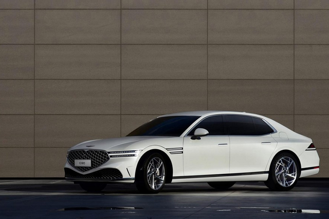 Cậnn cảnh Genesis G90 2022 hạng sang đối thủ Mercedes-Benz S-Class Cann canh Genesis G90 2022 hang sang doi thu Mercedes-Benz S-Class