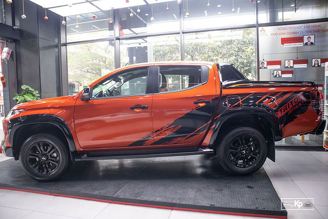 Chi tiết xe bán tải Mitsubishi Triton Athlete 2022 giá 885 triệu - Hình 2 Chi tiet xe ban tai Mitsubishi Triton Athlete 2022 gia 885 trieu-Hinh-2