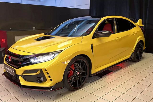 Ngắm Honda Civic Type R tại Việt Nam, giá khoảng hơn 3 tỷ đồng - Hình 11 Ngam Honda Civic Type R tai Viet Nam, gia khoang hon 3 ty dong-Hinh-11