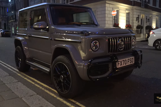 Suzuki Jimny giá rẻ độ thành Mercedes-AMG G63 rao bán 1,2 tỷ đồng Suzuki Jimny gia re do thanh Mercedes-AMG G63 rao ban 1,2 ty dong