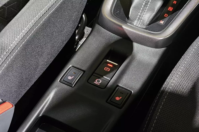 Chi tiết Suzuki Swift 2024 sắp bán ở Việt Nam - Hình 9 Chi tiet Suzuki Swift 2024 sap ban o Viet Nam-Hinh-9