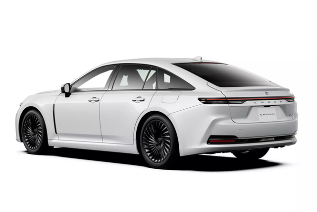 Toyota Crown Sedan 2024 chốt giá bán từ 1,2 tỷ đồng - Hình 11 Toyota Crown Sedan 2024 chot gia ban tu 1,2 ty dong-Hinh-11