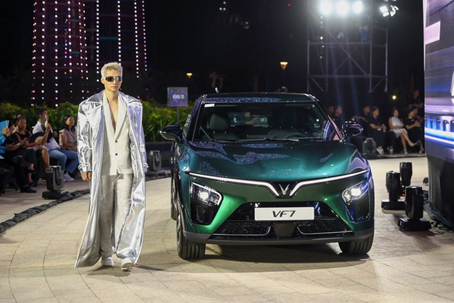 Chi tiết chất thời trang và công nghệ của Vinfast VF7 Chi tiet chat thoi trang va cong nghe cua Vinfast VF7