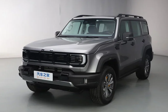 Mẫu SUV BAIC BJ40 thế hệ mới 2024 chỉ 603 triệu đồng - Hình 5 Mau SUV BAIC BJ40 the he moi 2024 chi 603 trieu dong-Hinh-5