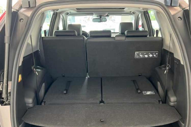 Honda CR-V 2022 giảm giá tới 200 triệu xả hàng tồn - Hình 7 Honda CR-V 2022 giam gia toi 200 trieu xa hang ton-Hinh-7