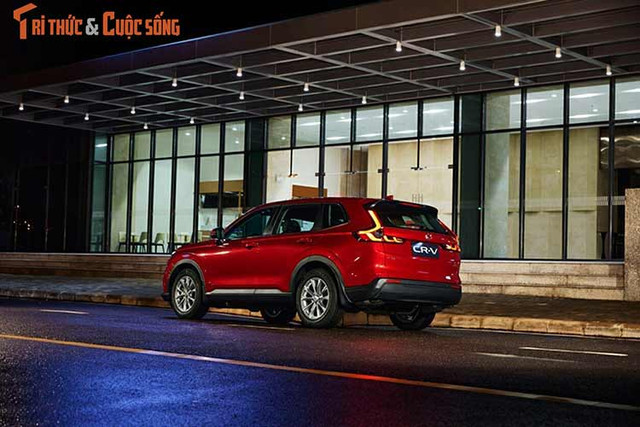 Honda CR-V 2022 giảm giá tới 200 triệu xả hàng tồn - Hình 8 Honda CR-V 2022 giam gia toi 200 trieu xa hang ton-Hinh-8