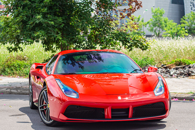 Biển số 30K-567.89 trúng đấu giá 12,57 tỷ đăng ký cho siêu xe - Hình 5 Bien so 30K-567.89 trung dau gia 12,57 ty dang ky cho sieu xe-Hinh-5