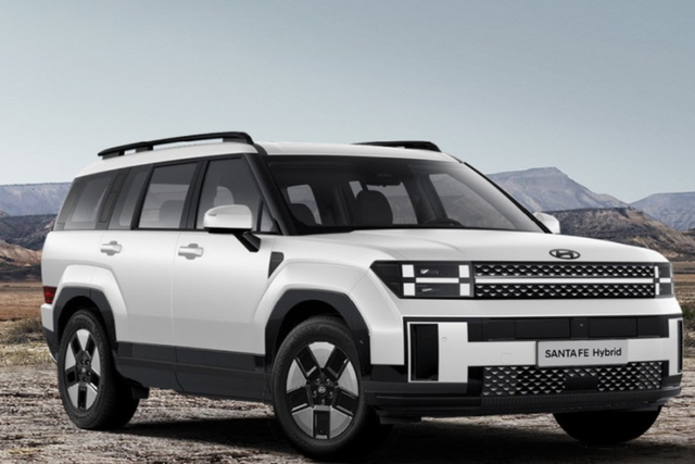 Cận cảnh Hyundai SantaFe Hybrid 2024 từ 705 triệu đồng Can canh Hyundai SantaFe Hybrid 2024 tu 705 trieu dong