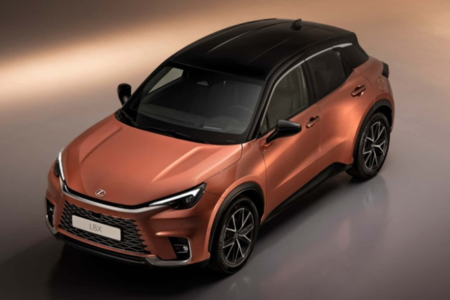 Chi tiết Lexus LBX 2024 chỉ hơn 800 triệu sắp về Việt Nam - Hình 2 Chi tiet Lexus LBX 2024 chi hon 800 trieu sap ve Viet Nam-Hinh-2