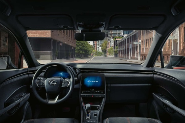 Chi tiết Lexus LBX 2024 chỉ hơn 800 triệu sắp về Việt Nam - Hình 6 Chi tiet Lexus LBX 2024 chi hon 800 trieu sap ve Viet Nam-Hinh-6