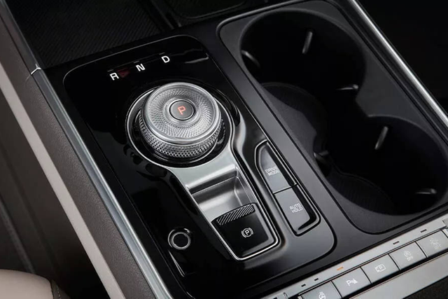 Chi tiết nội thất Kia Carnival 2025 sang chảnh - Hình 9 Chi tiet noi that Kia Carnival 2025 sang chanh-Hinh-9