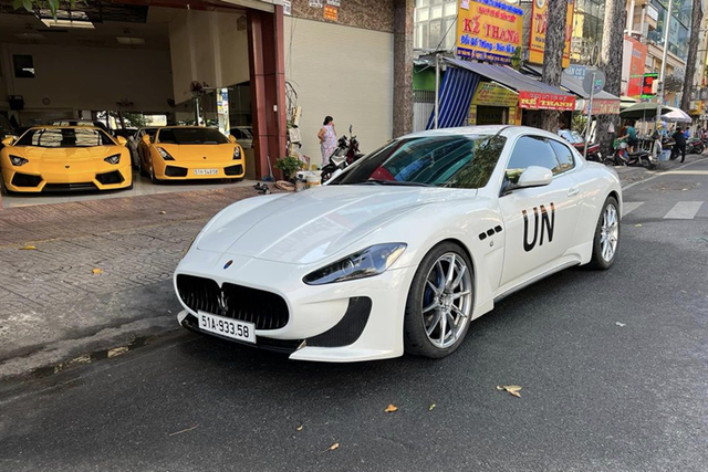 Xem Maserati GranTurismo hơn 2,5 tỷ của đại gia Trung Nguyên Xem Maserati GranTurismo hon 2,5 ty cua dai gia Trung Nguyen