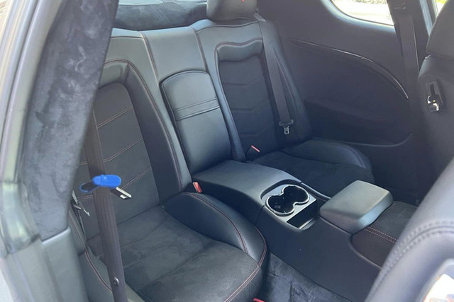 Xem Maserati GranTurismo hơn 2,5 tỷ của đại gia Trung Nguyên - Hình 6 Xem Maserati GranTurismo hon 2,5 ty cua dai gia Trung Nguyen-Hinh-6