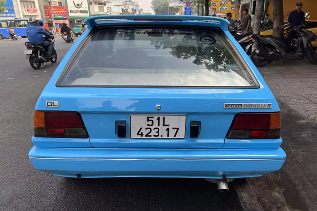 Cận cảnh Toyota Corolla gần 40 tuổi của đại gia Đặng Lê Nguyên Vũ - Hình 11 Can canh Toyota Corolla gan 40 tuoi cua dai gia Dang Le Nguyen Vu-Hinh-11