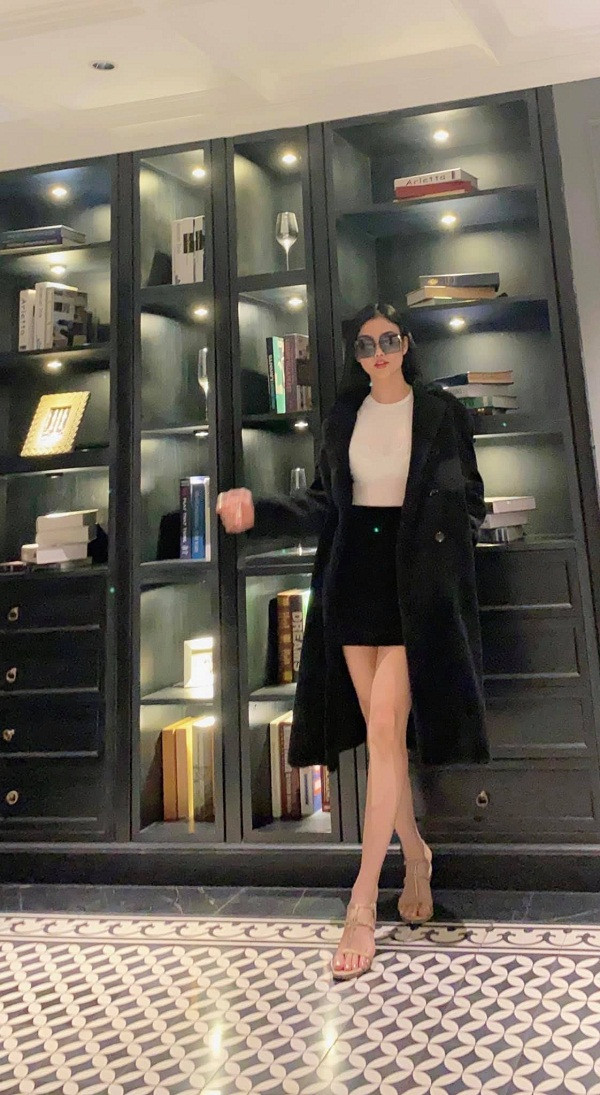 Phong cách thời trang sexy hết mức của Julia Hồ - Hình 9 Phong cach thoi trang sexy het muc cua Julia Ho-Hinh-9