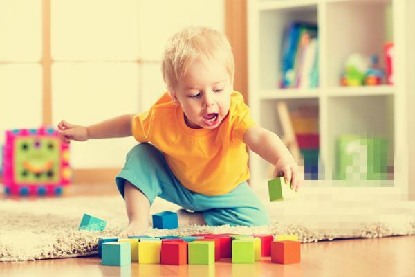 Bất ngờ lý do con nửa đêm không ngủ Bat ngo ly do con nua dem khong ngu