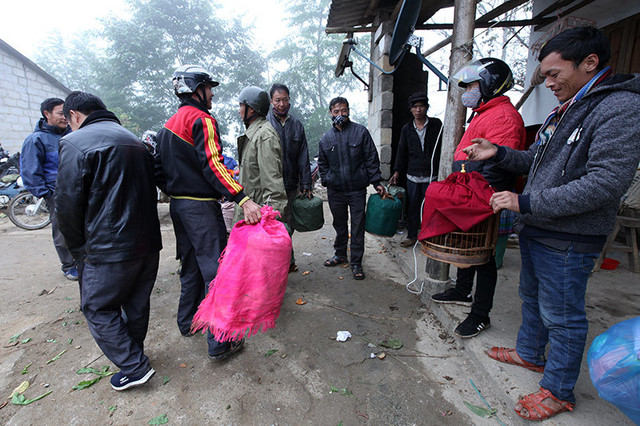 Cận cảnh chợ phiên Hà Giang nhộn nhịp những ngày cuối năm 2018 - Hình 13 Can canh cho phien Ha Giang nhon nhip nhung ngay cuoi nam 2018-Hinh-13