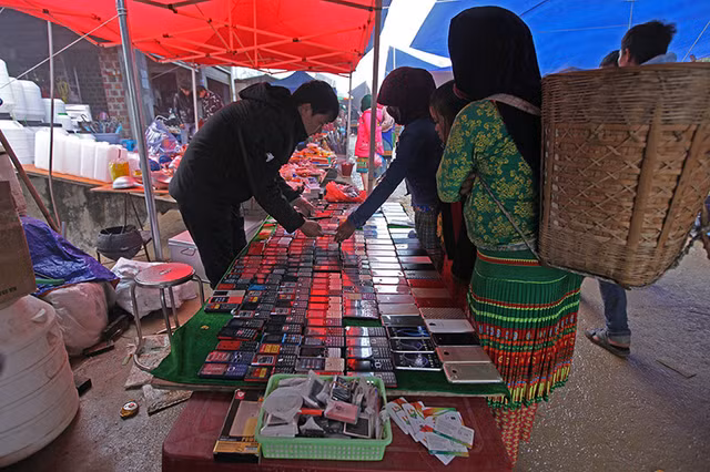 Can canh cho phien Ha Giang nhon nhip nhung ngay cuoi nam 2018-Hinh-11