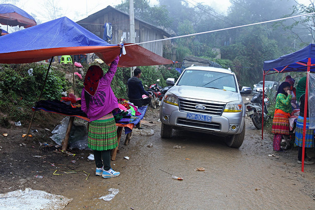 Cận cảnh chợ phiên Hà Giang nhộn nhịp những ngày cuối năm 2018 - Hình 20 Can canh cho phien Ha Giang nhon nhip nhung ngay cuoi nam 2018-Hinh-20