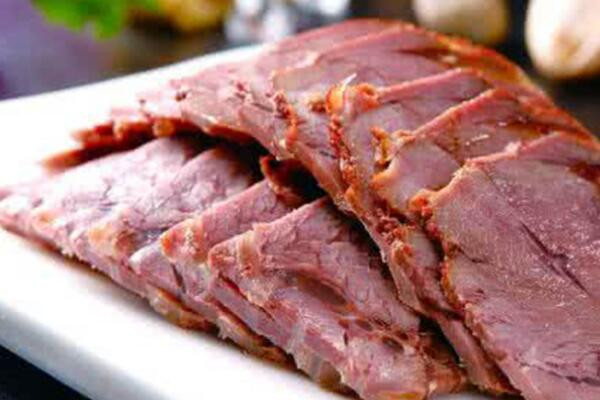 Lừa "tùng xẻo", món ăn kinh dị nghe tên đã rùng mình - Hình 4 Lua