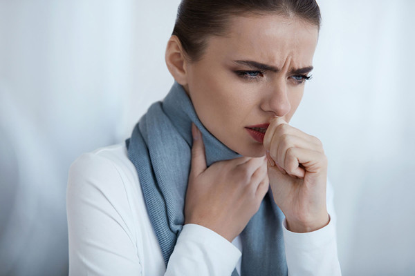 Lưu ý 4 kiểu ho báo hiệu ung thư phổi ít người biết - Hình 6 Luu y 4 kieu ho bao hieu ung thu phoi it nguoi biet-Hinh-6