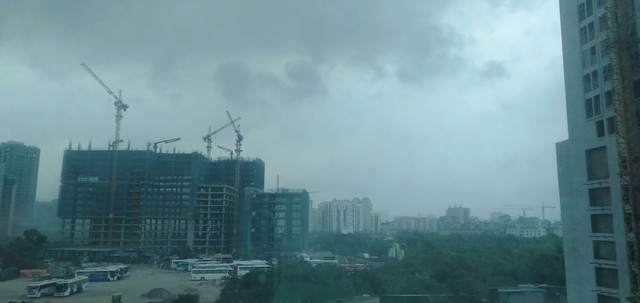 Hinh anh tran mua giong loc xoay bat thuong tai Ha Noi-Hinh-10