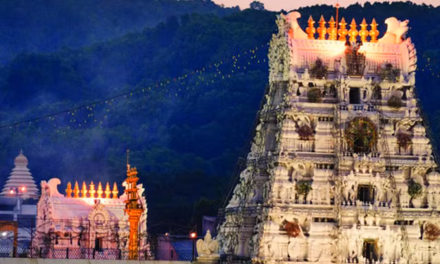 Tan muc ngoi den so huu 10 ty tan vang o An Do-Hinh-4