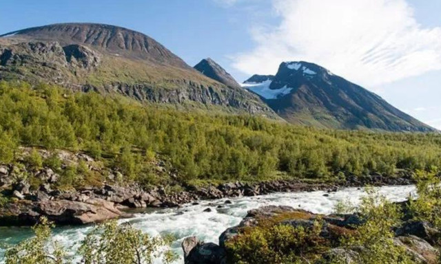 Điểm danh 10 ngọn núi linh thiêng nhất thế giới - Hình 11 Diem danh 10 ngon nui linh thieng nhat the gioi-Hinh-11