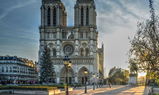 Nhà thờ Đức Bà Paris và bí mật chôn giấu trăm năm - Hình 3 Nha tho Duc Ba Paris va bi mat chon giau tram nam-Hinh-3