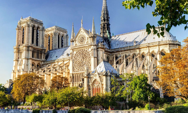 Nhà thờ Đức Bà Paris và bí mật chôn giấu trăm năm - Hình 2 Nha tho Duc Ba Paris va bi mat chon giau tram nam-Hinh-2