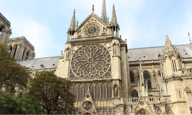 Nhà thờ Đức Bà Paris và những chuyện kỳ bí - Hình 8 Nha tho Duc Ba Paris va nhung chuyen ky bi-Hinh-8