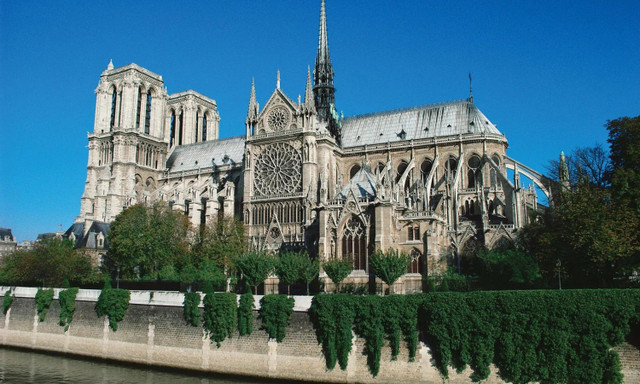 Nhà thờ Đức Bà Paris và những chuyện kỳ bí - Hình 4 Nha tho Duc Ba Paris va nhung chuyen ky bi-Hinh-4