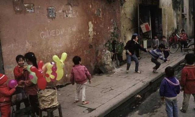 Tết Hà Nội thời bao cấp thú vị như nào? - Hình 5 Tet Ha Noi thoi bao cap thu vi nhu nao?-Hinh-5