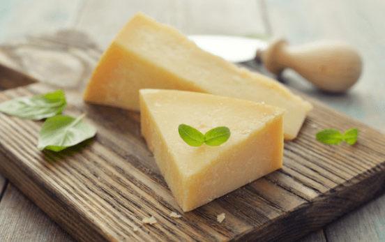 Những thực phẩm không nên ăn khi bạn trên 50 tuổi - Hình 2 Nhung thuc pham khong nen an khi ban tren 50 tuoi-Hinh-2