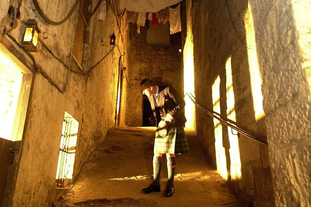 Những bí ẩn chưa có lời giải khiến nhân loại bối rối ở Scotland - Hình 11 Nhung bi an chua co loi giai khien nhan loai boi roi o Scotland-Hinh-11