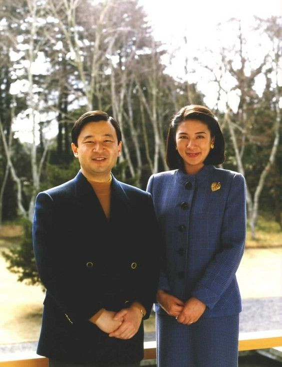 Vẻ đẹp không tuổi của tân Hoàng hậu Nhật Bản bên người chồng tận tâm - Hình 7 Ve dep khong tuoi cua tan Hoang hau Nhat Ban ben nguoi chong tan tam-Hinh-7