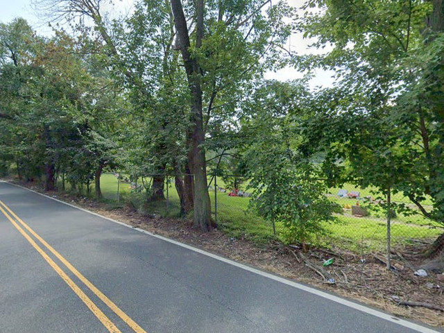 Những con đường mang câu chuyện kinh dị khiến ai cũng phải 'sởn gai ốc' - Hình 2 Nhung con duong mang cau chuyen kinh di khien ai cung phai 'son gai oc'-Hinh-2