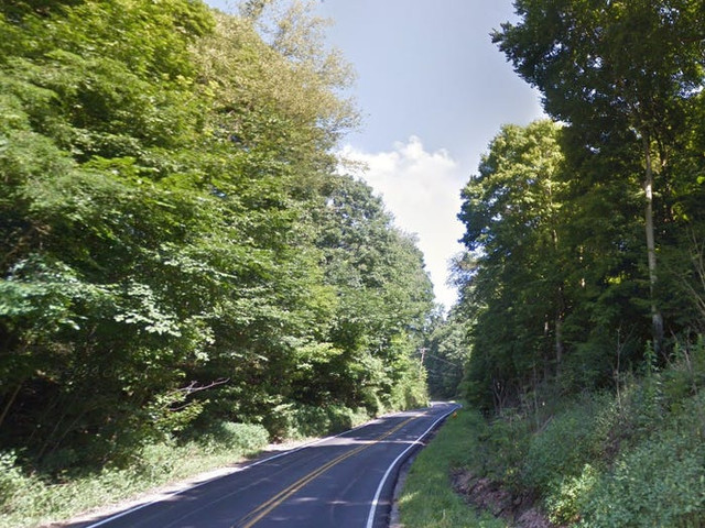 Những con đường mang câu chuyện kinh dị khiến ai cũng phải 'sởn gai ốc' - Hình 7 Nhung con duong mang cau chuyen kinh di khien ai cung phai 'son gai oc'-Hinh-7