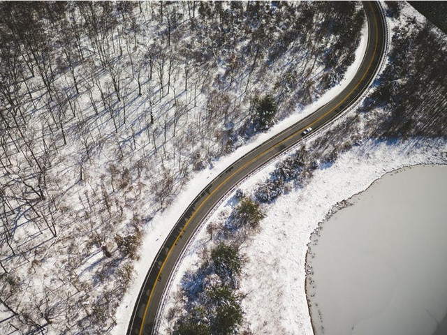 Những con đường mang câu chuyện kinh dị khiến ai cũng phải 'sởn gai ốc' - Hình 9 Nhung con duong mang cau chuyen kinh di khien ai cung phai 'son gai oc'-Hinh-9