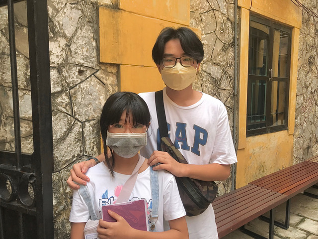 Tận mục di tích lịch sử Nhà tù Hỏa Lò đang "cháy vé" đến hết tháng 9 - Hình 16 Tan muc di tich lich su Nha tu Hoa Lo dang