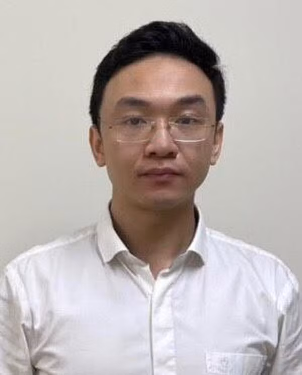 Vu an tai Cuc Lanh su: Chi tiet 17 lanh dao, can bo bi khoi to-Hinh-6