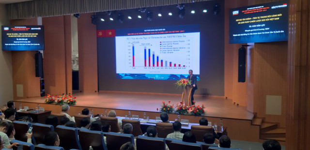 “Định hình lại hệ thống tài chính toàn cầu và chiến lược của Việt Nam” - Hình 3 “Dinh hinh lai he thong tai chinh toan cau va chien luoc cua Viet Nam”-Hinh-3