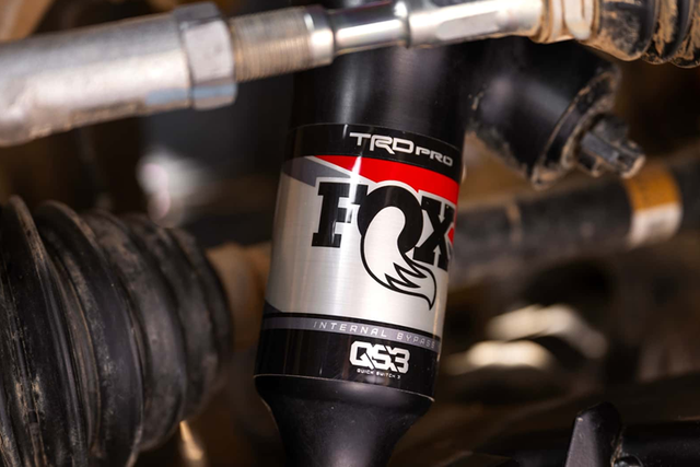 Chi tiết Toyota Tacoma TRD Pro 2024 mới - Hình 5 Chi tiet Toyota Tacoma TRD Pro 2024 moi-Hinh-5