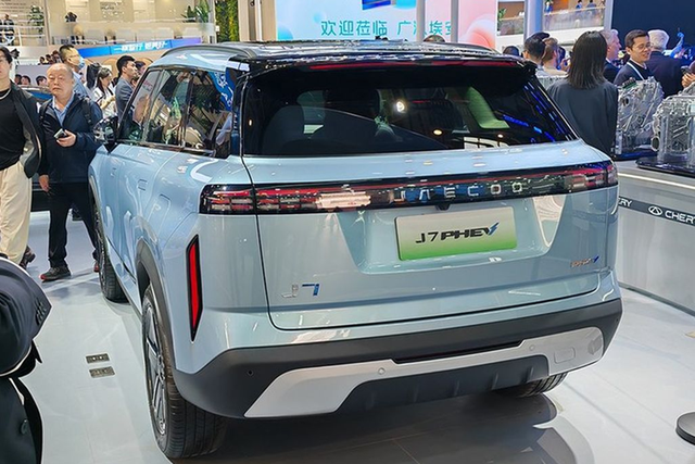 Chi tiết Jaecoo J7 PHEV tiết kiệm xăng - Hình 13 Chi tiet Jaecoo J7 PHEV tiet kiem xang-Hinh-13