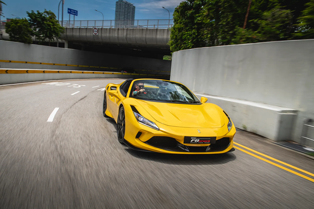 Tiếc ngang khi thấy Ferrari F8 hơn 17 tỷ cháy rụi phần đuôi - Hình 7 Tiec ngang khi thay Ferrari F8 hon 17 ty chay rui phan duoi-Hinh-7