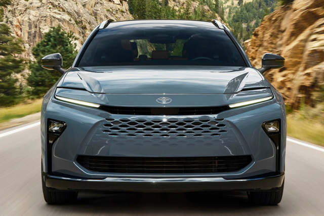 Chi tiết mẫu xe SUV Toyota Crown Signia 2025 - Hình 7 Chi tiet mau xe SUV Toyota Crown Signia 2025-Hinh-7